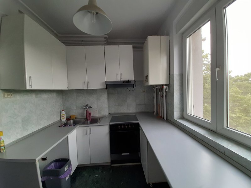 Bucurestii Noi, apartament cu 3 camere decomandate, et 3- bloc rusesc